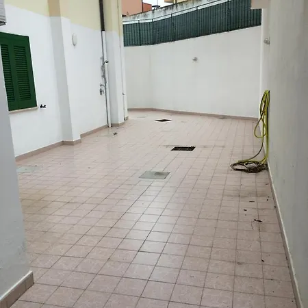 Kikos Apartament Crotone
